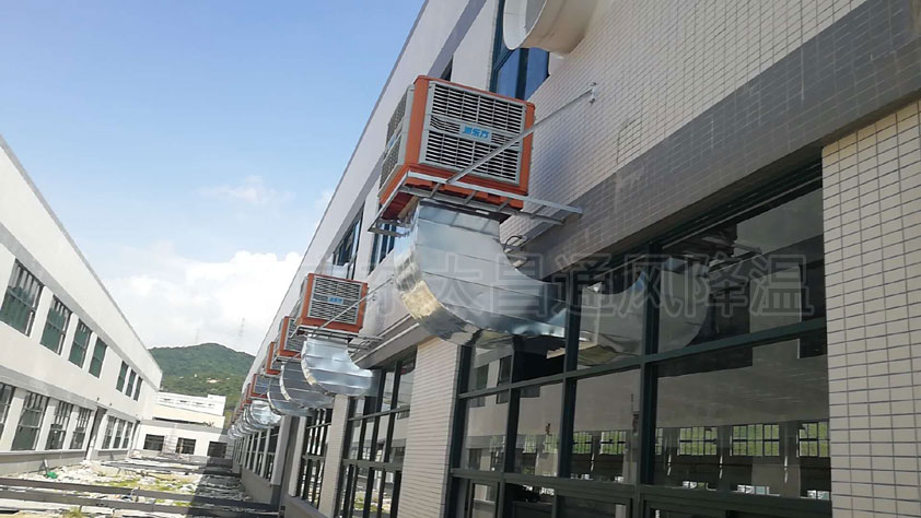 車間降溫都配置安裝節(jié)能環(huán)保空調(diào)，降溫效果好到爆