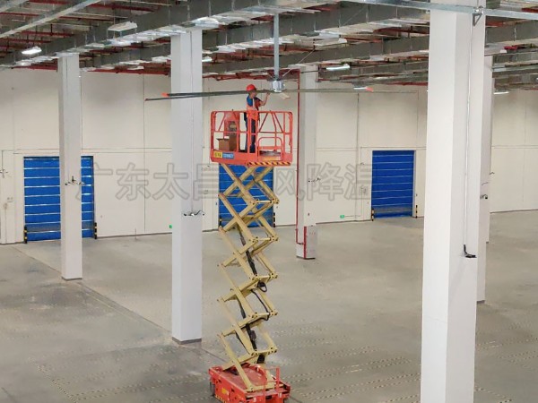 為何工業(yè)廠房都紛紛使用永磁工業(yè)風(fēng)扇？