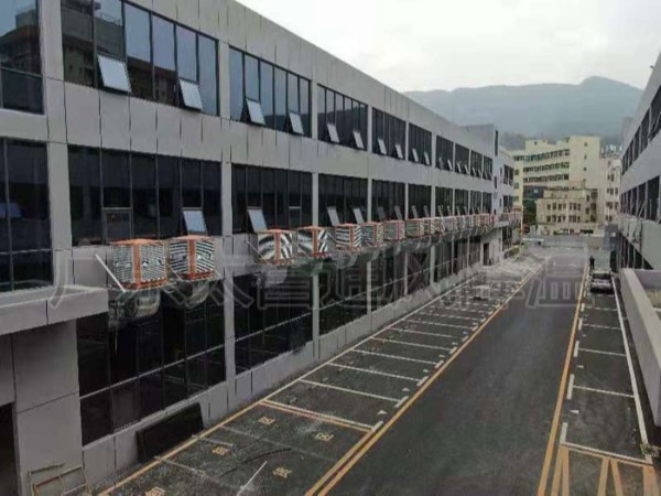 深圳水產(chǎn)養(yǎng)殖熱帶魚養(yǎng)殖場(chǎng)安裝潤(rùn)東方環(huán)保空調(diào)案例